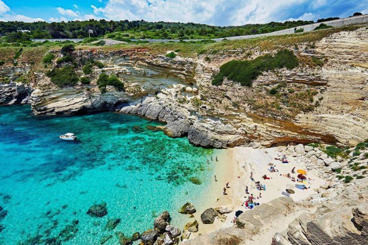 Villetta A Pochi Passi Dal Mare Santa Cesarea Terme Exterior photo